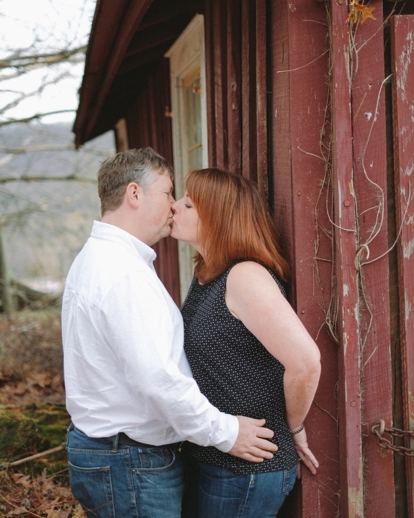 charlottesville engagement portraits jason keefer wedding photographer rustic barn
