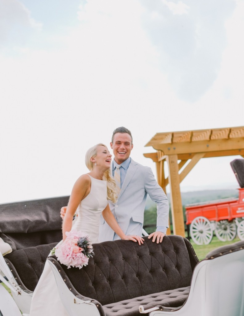 jason keefer photography mount ida farm new mountain view ceremony site scottsville va horse and carriage