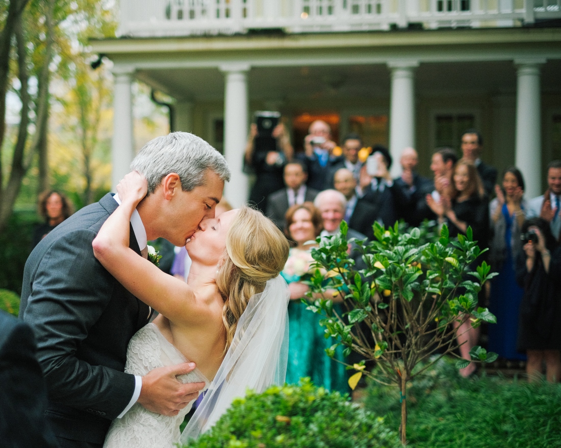 jason keefer photography best of 2014 inn at little washington ceremony first kiss