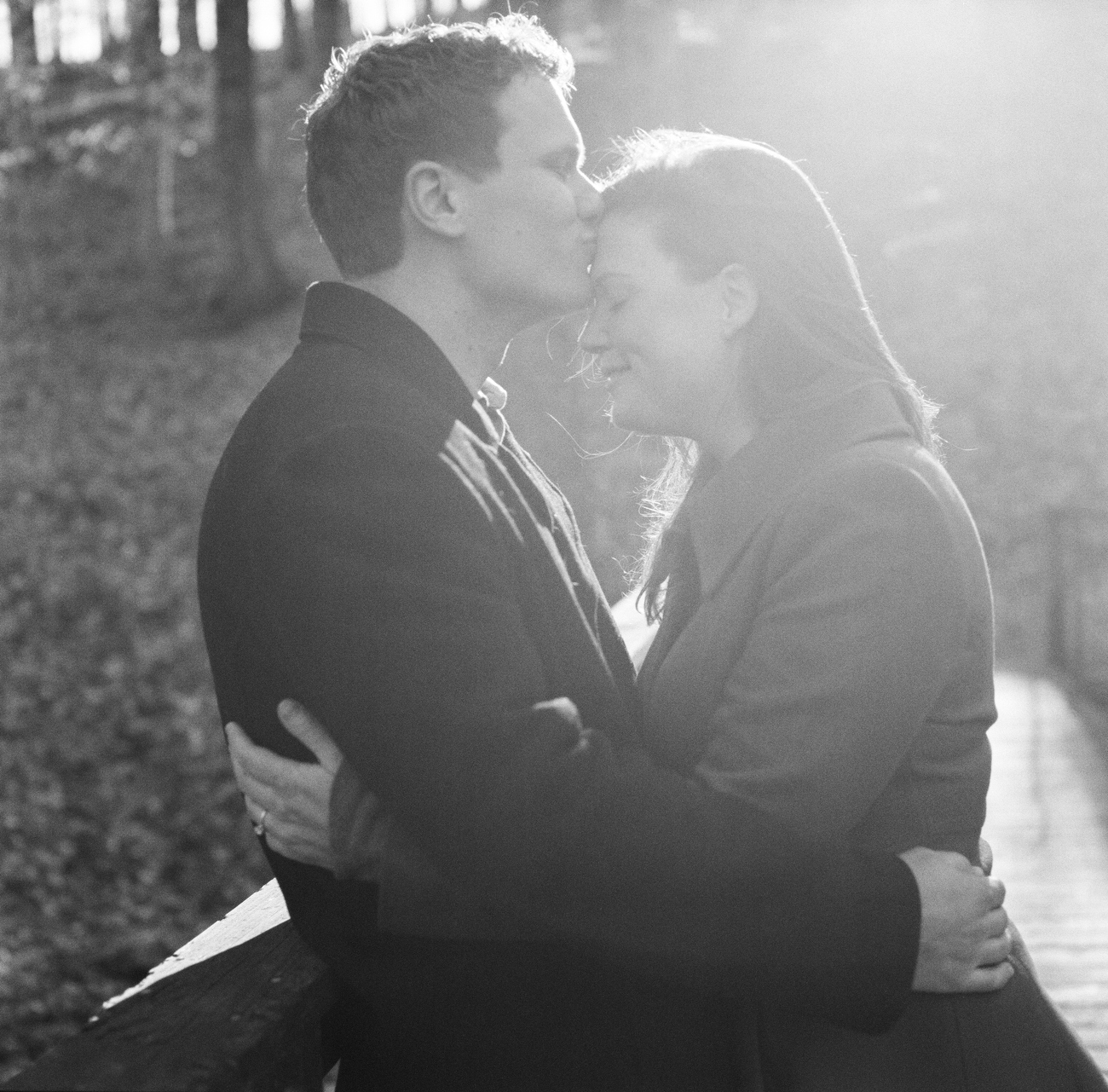 jason keefer photography charlottesville wedding engagement portraits black and white film sun flare