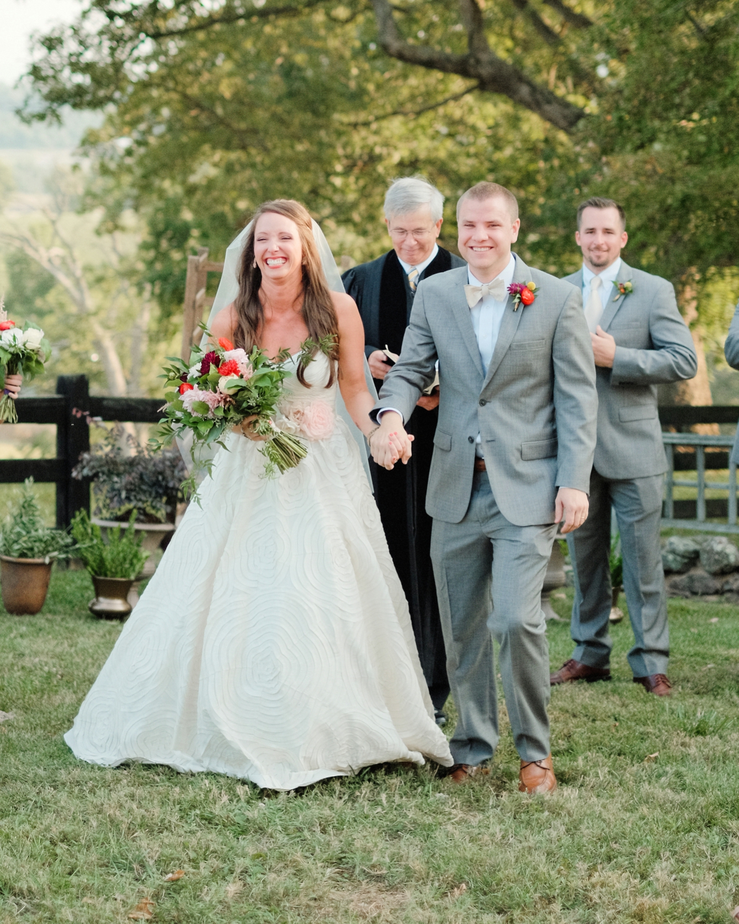 jason keefer photography just married southern wedding couple