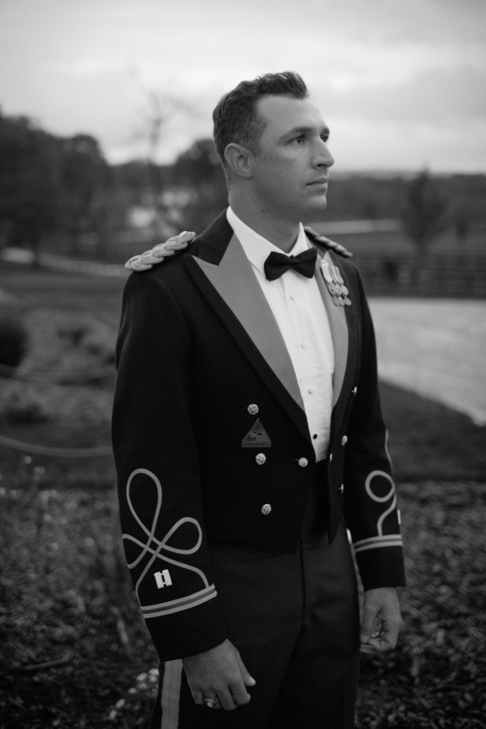 jason keefer photography charlottesville wedding photographer us army officer groom black and white